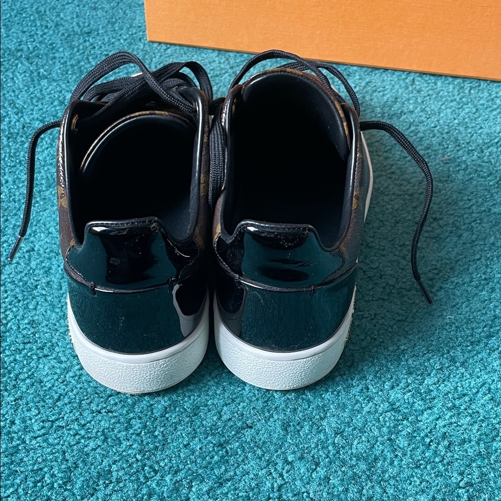 Louis Vuitton Black and Brown Monogram Sneakers - Picture 8 of 8